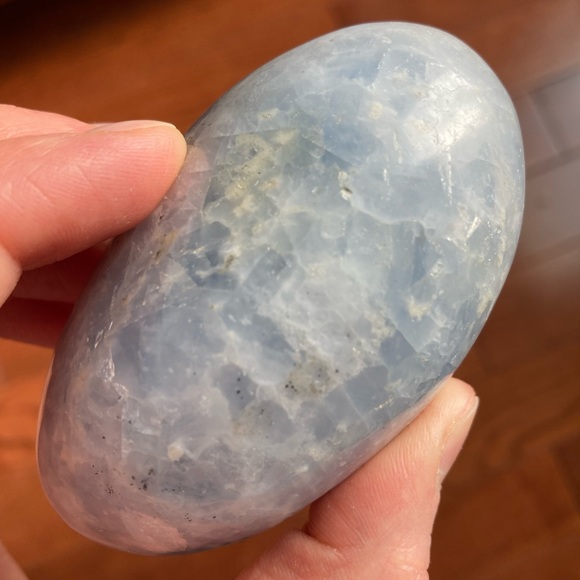 Blue Calcite Palm Stone Crystal - Picture 4 of 6